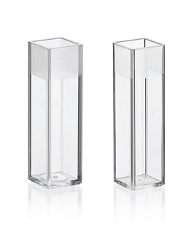 Macro cuvettes, four clear sided, UV-transparent, minimum filling volume 2.5 ml, 100 pieces